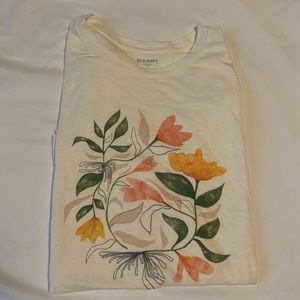Old Navy tshirt